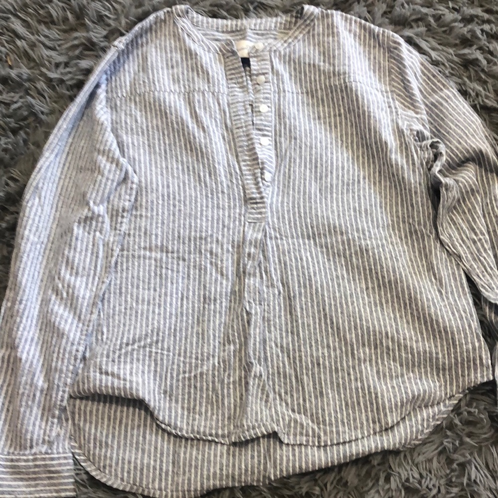 Quarter sleeve stripe shirt
